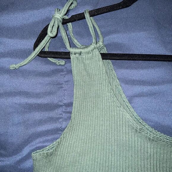 Aerie Rebel Tie Cropped Tank Top in sage green size L - Picture 4 of 5